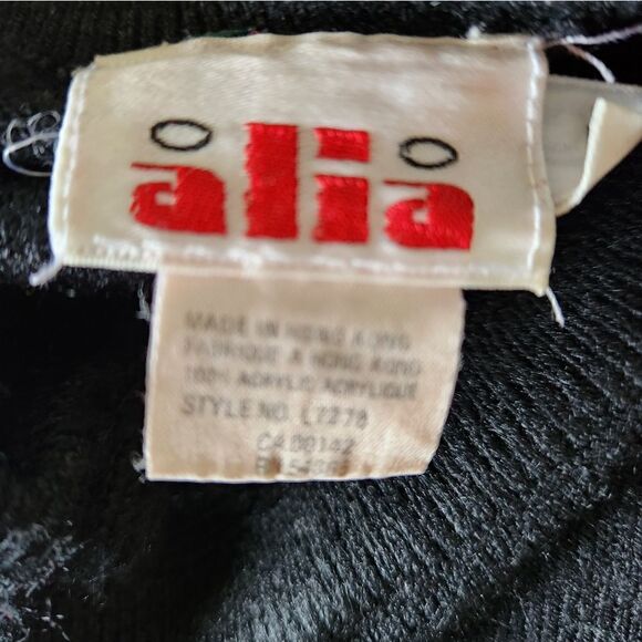 Soft Black Vintage Knit Ruffle Turleneck Long Sleeved Sweater Lightweight 90s - Picture 5 of 6